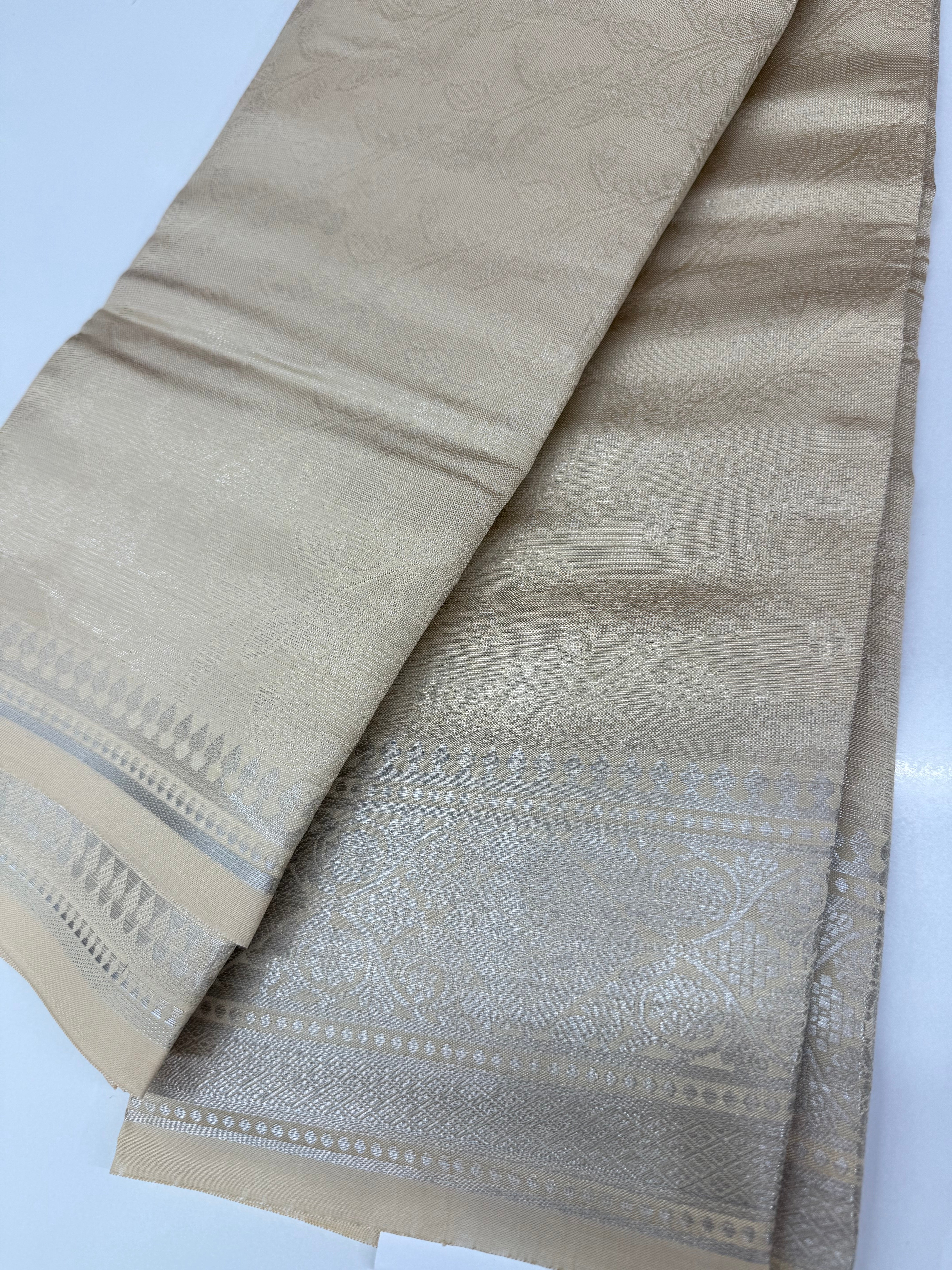 Jacquard Silver Zari saree