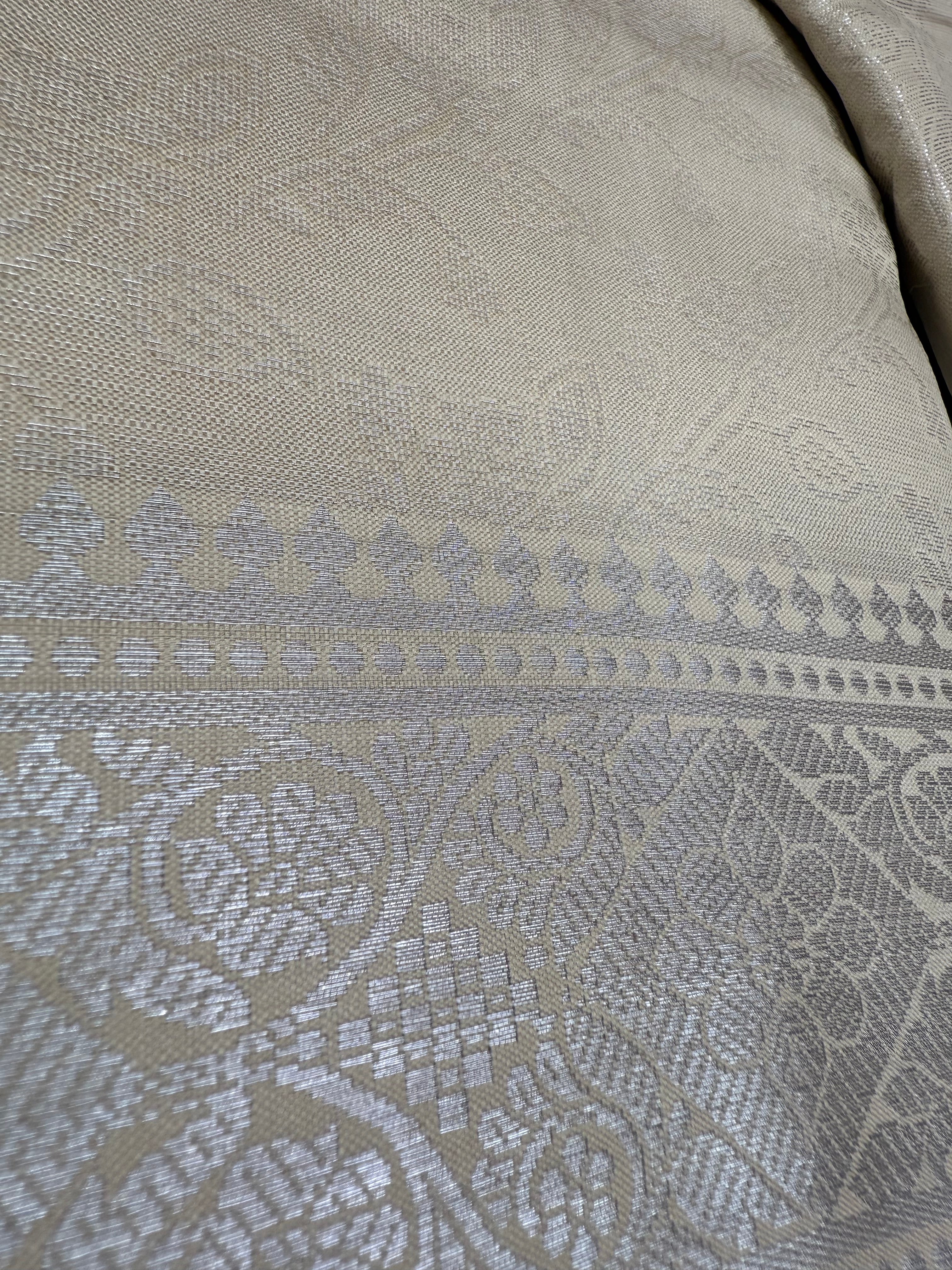 Jacquard Silver Zari saree