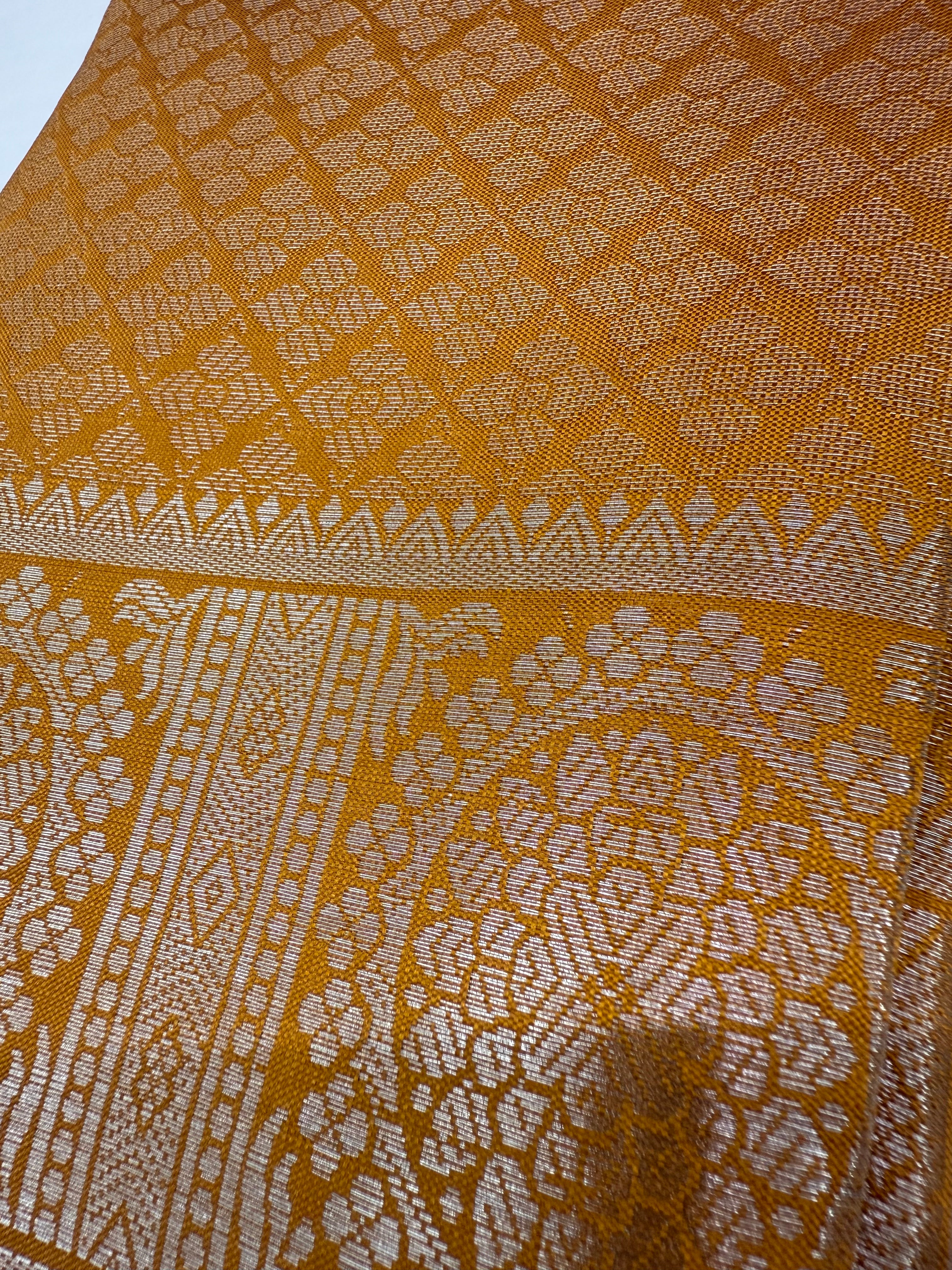 Jacquard Silver Zari Saree