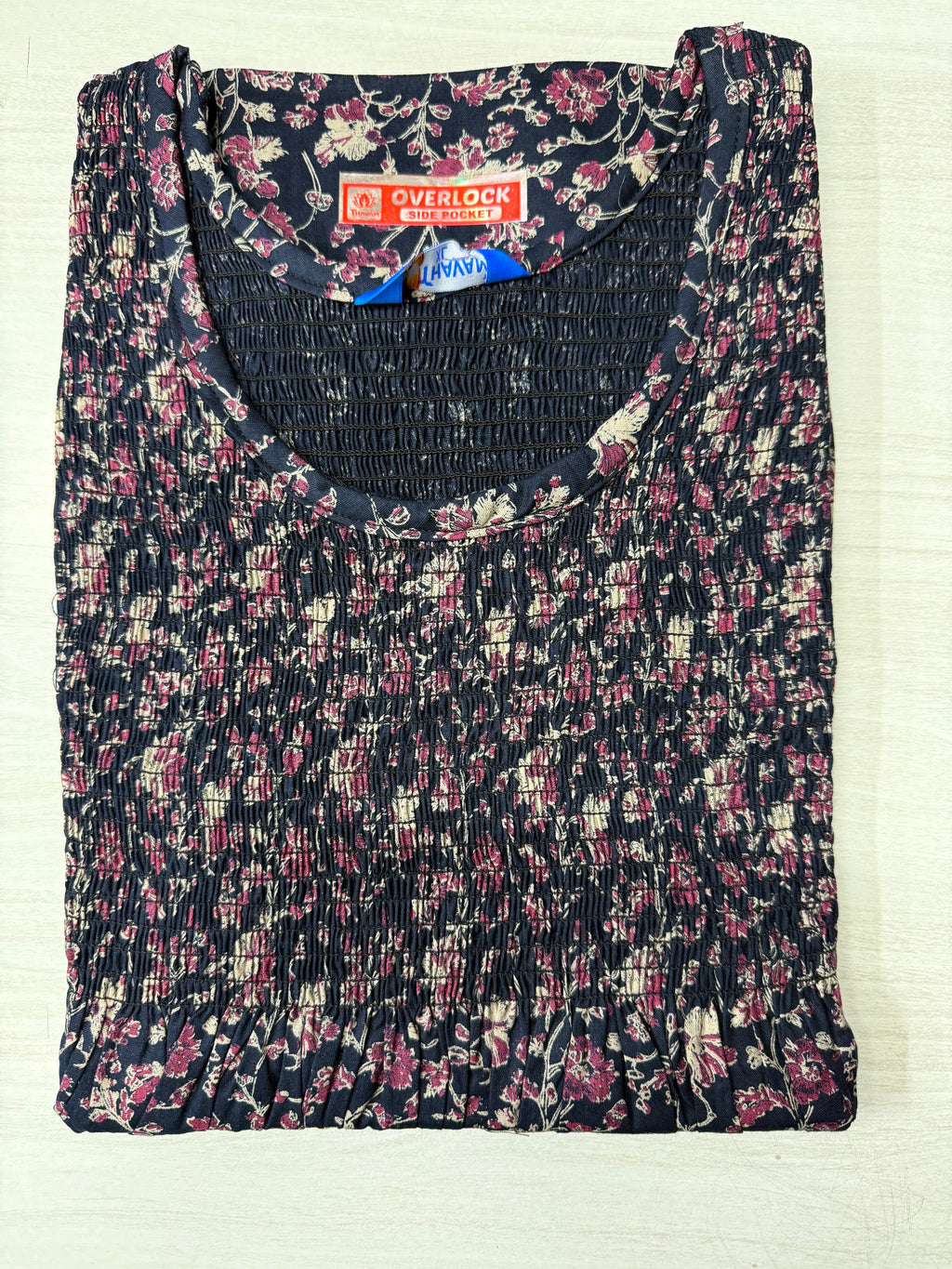 Smocking Nighty  (XL)