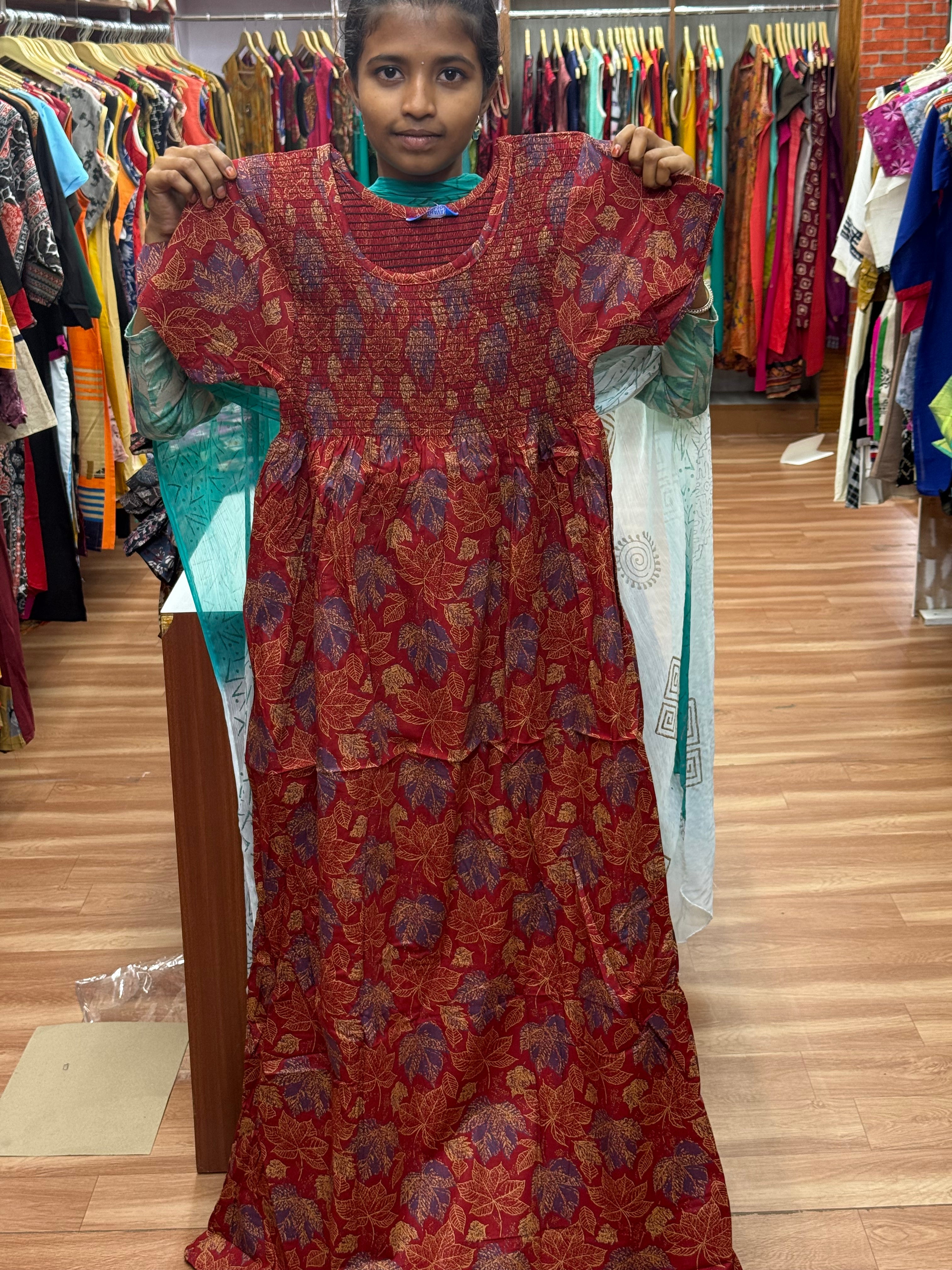 Smocking Nighty  (XL)