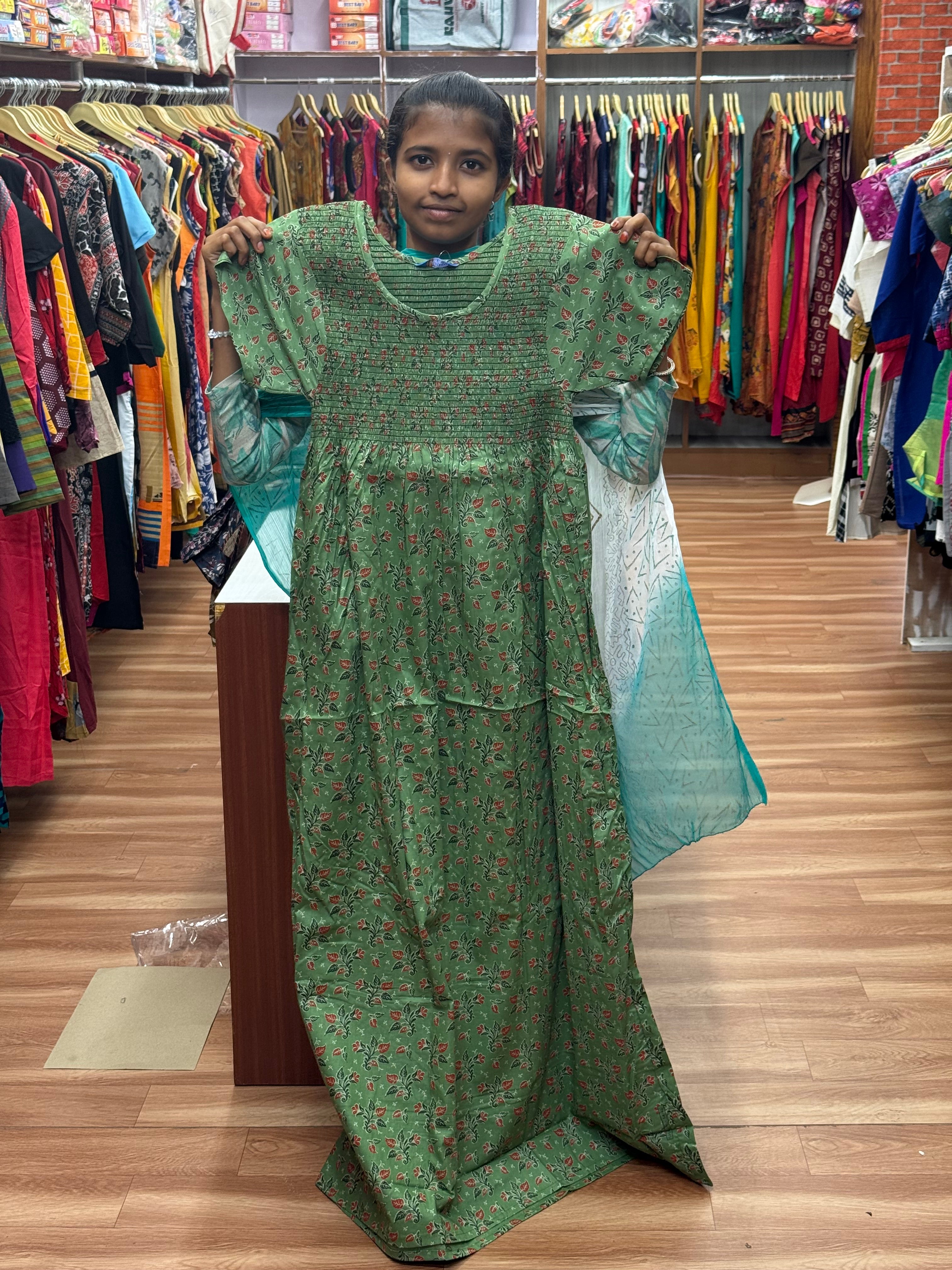 Smocking Nighty  (XL)