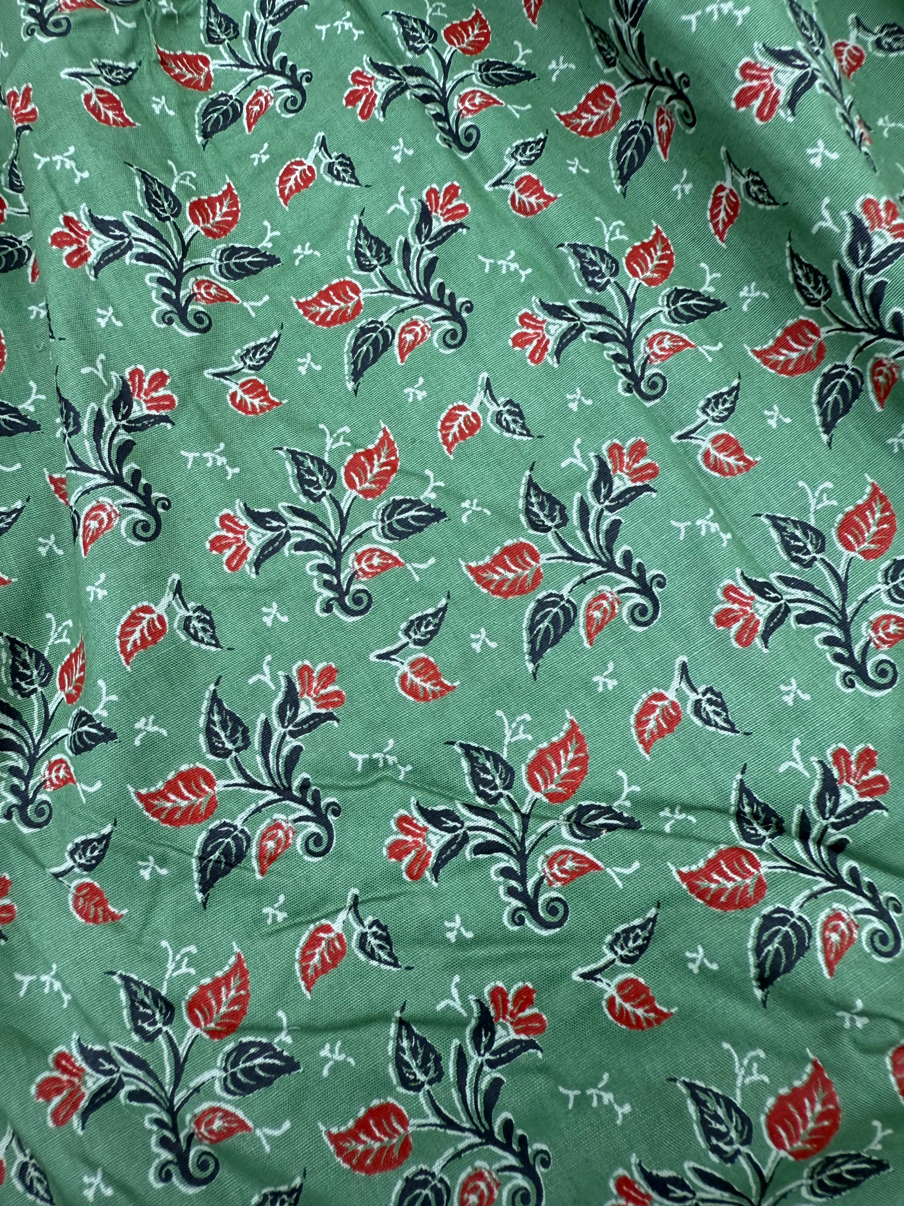 Smocking Nighty  (XL)